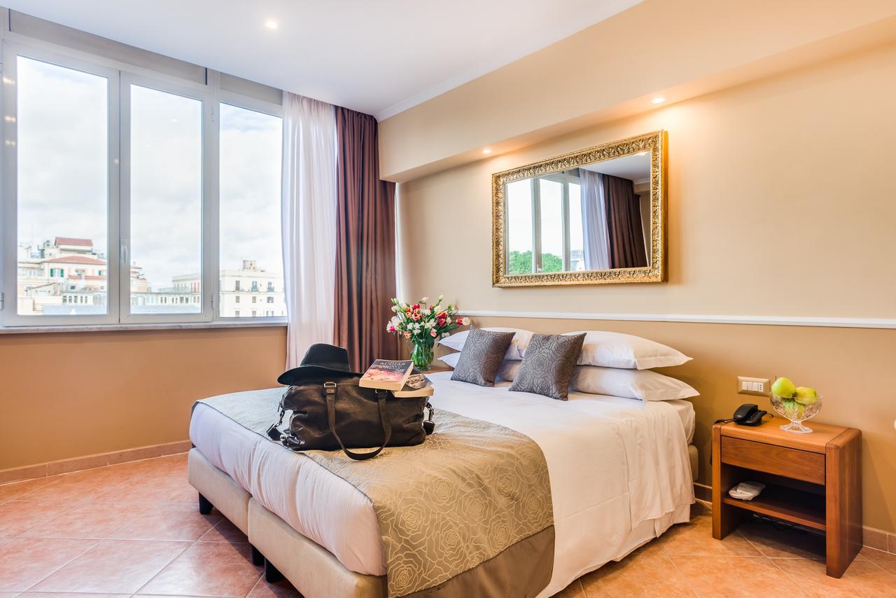 Raeli Hotel Lux Rom Eksteriør billede